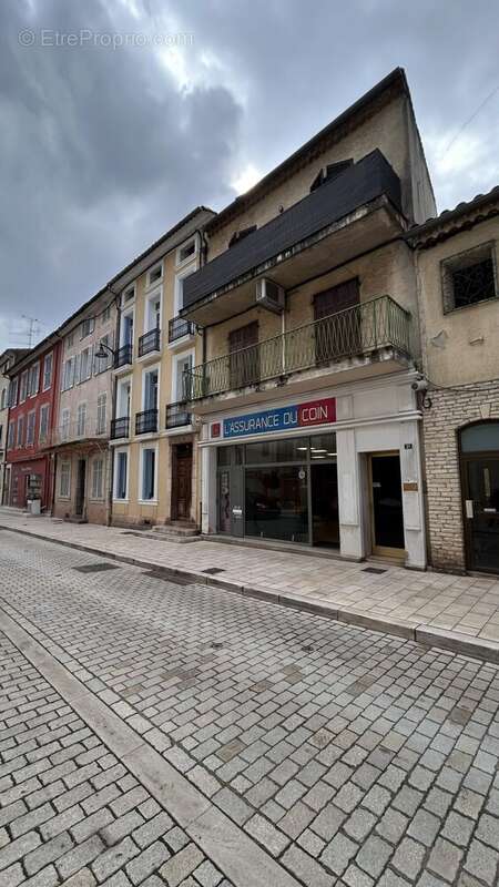 Commerce à LE LUC