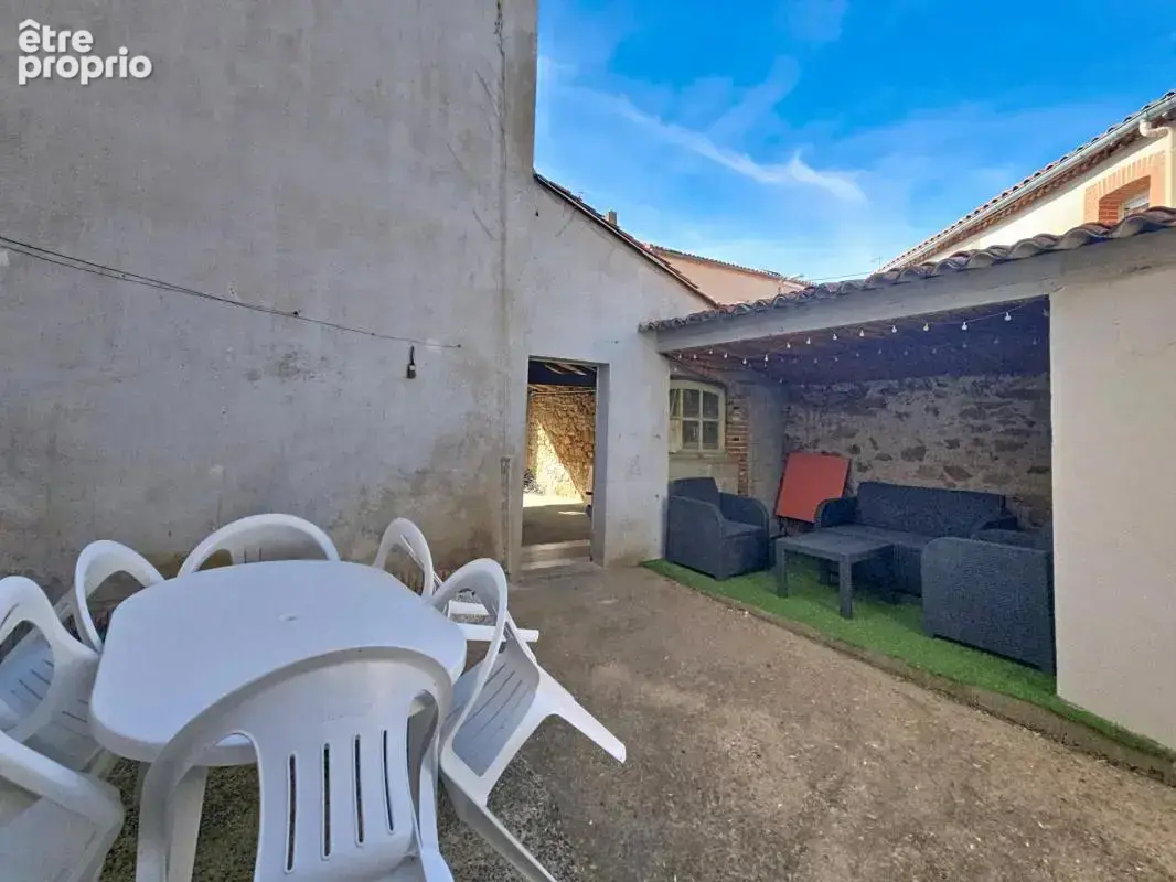 Maison de bourg entièrement rénovée, 3 chambres et garage - photo 12