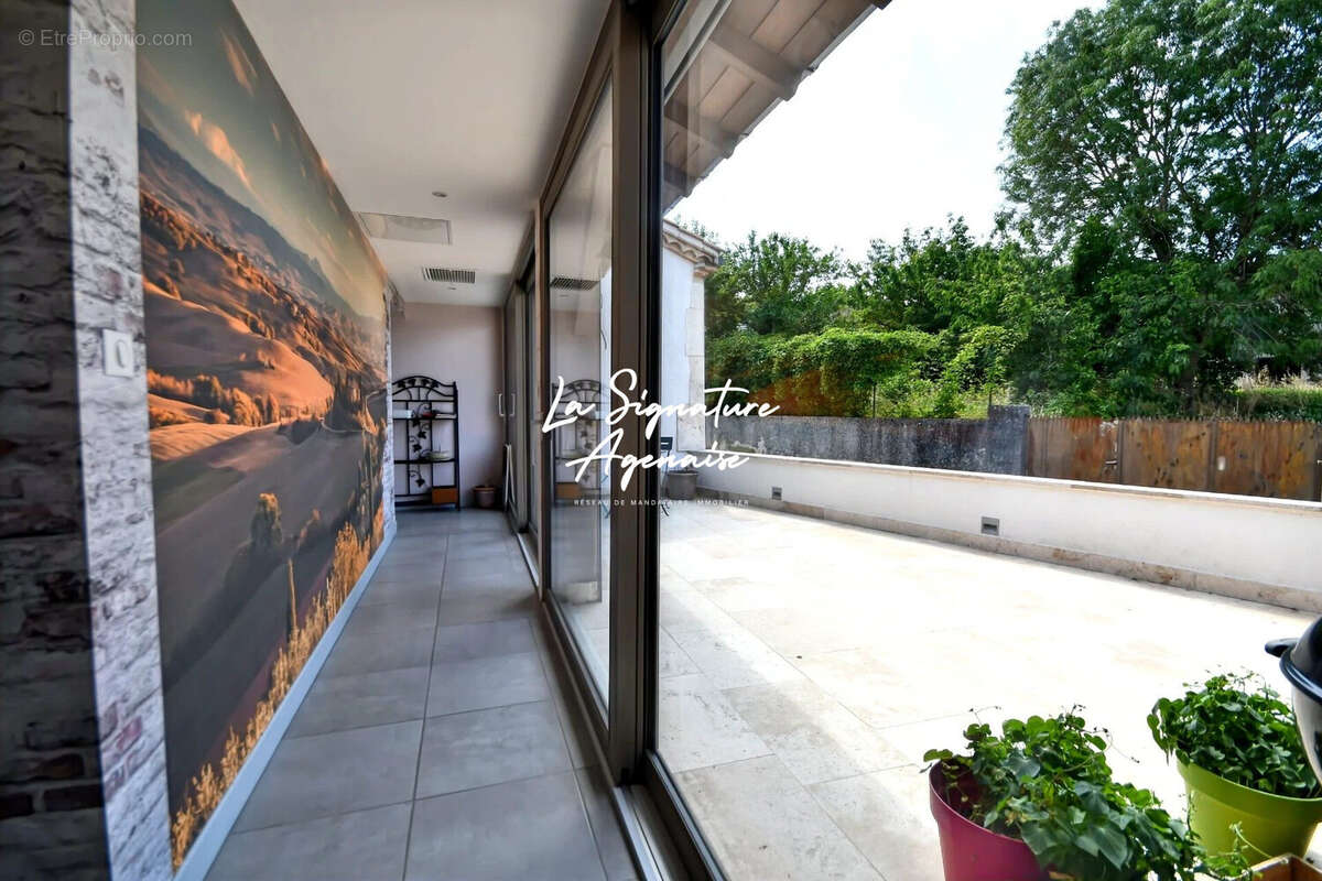 Maison 180 m² à Puymirol  - photo 9