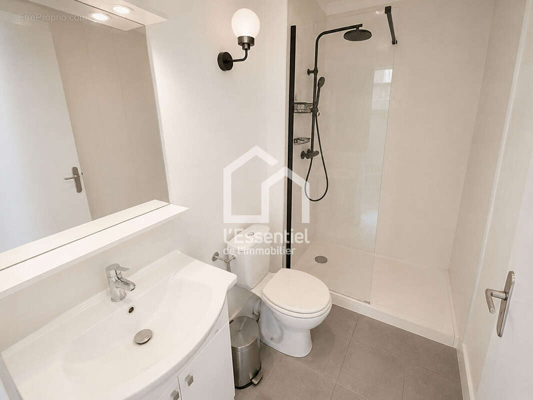 Appartement à VERNEUIL-SUR-SEINE