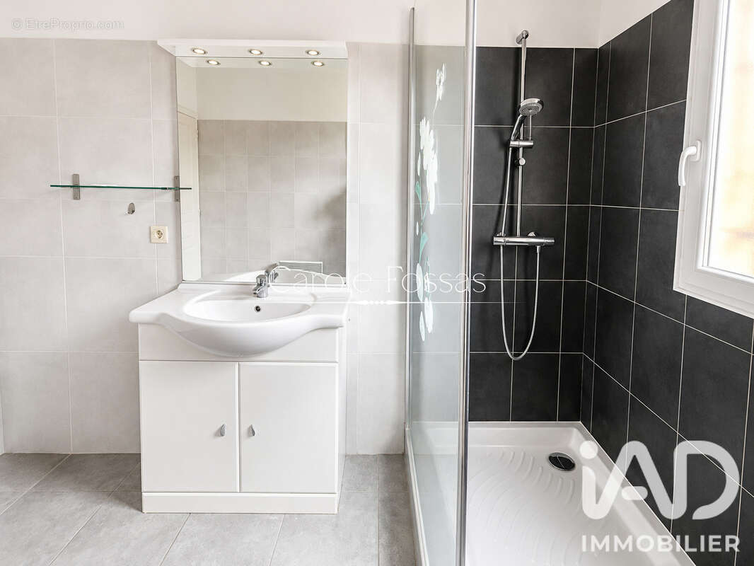 Maison 110 m² à Saint-Hippolyte  - photo 7