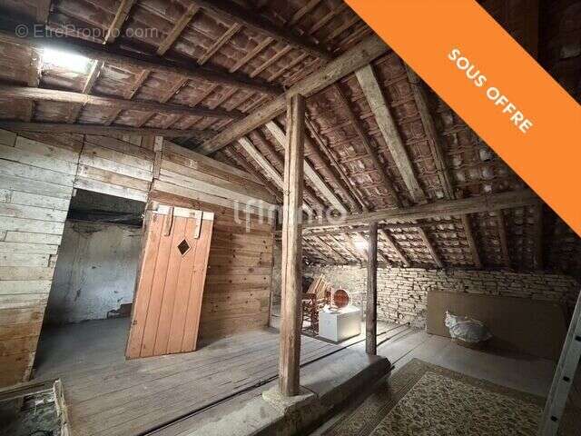 Sous Offre : Maison à fort potentiel, en campagne mosellane - photo 11