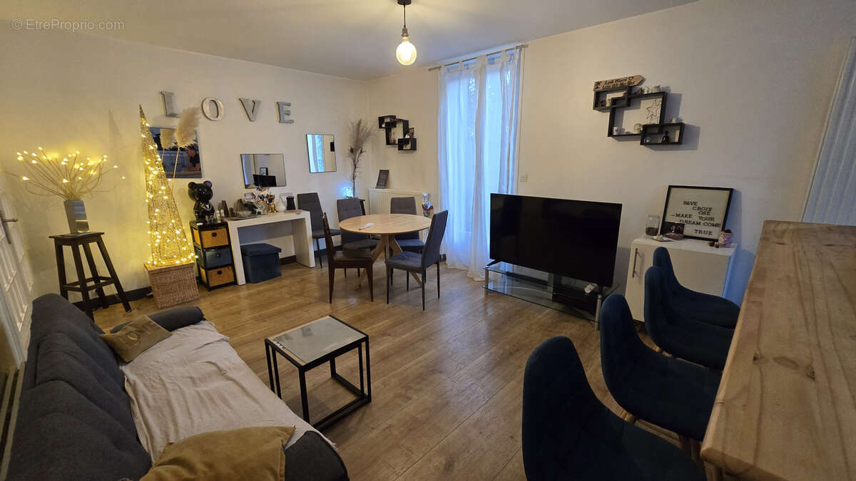 Appartement à AIX-LES-BAINS