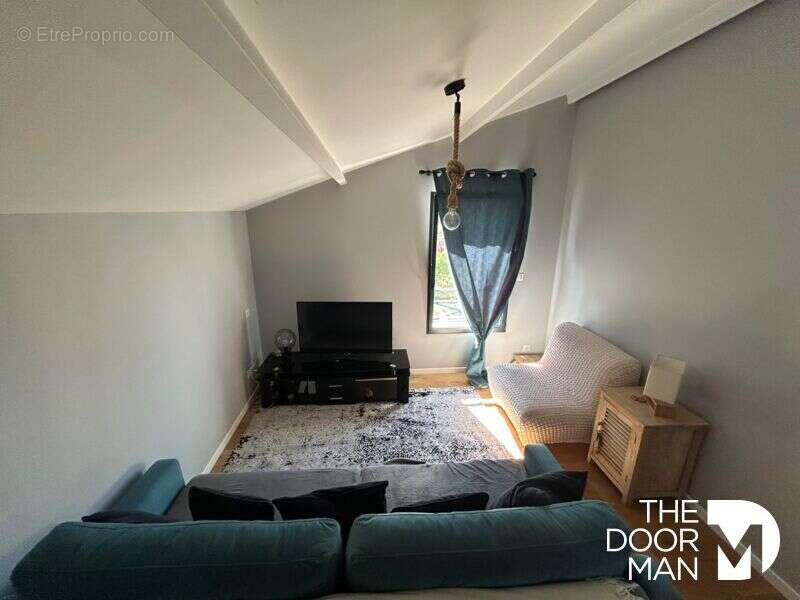 Maison à SAINTE-PAZANNE