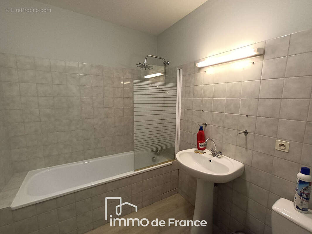 Appartement à DECAZEVILLE