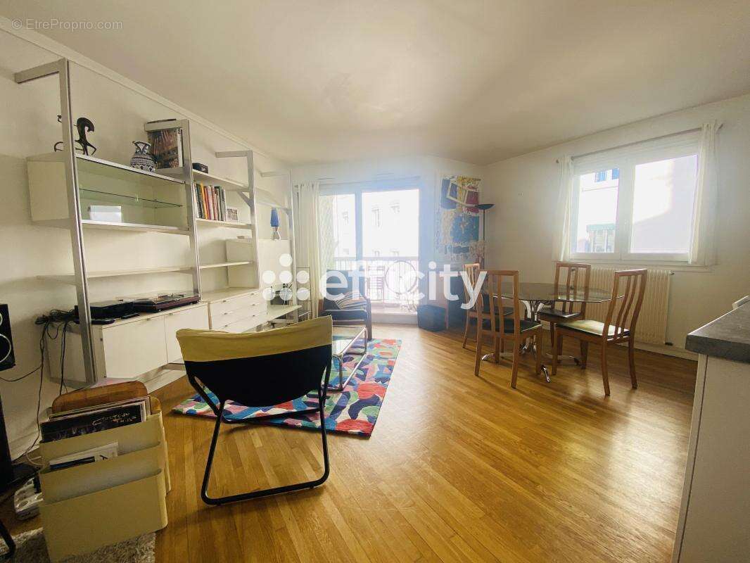 Appartement à LYON-7E