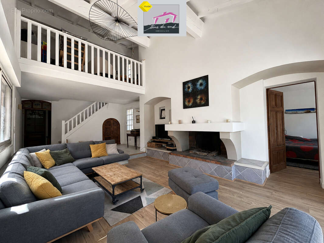 Maison à LEZIGNAN-CORBIERES