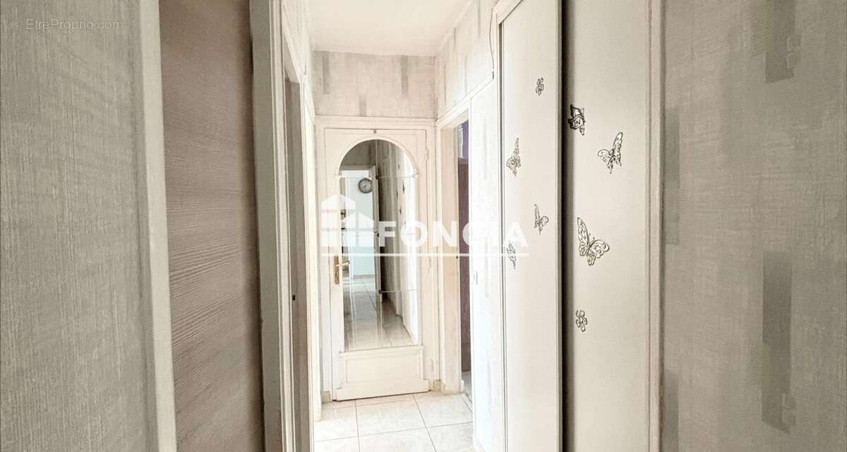 Appartement à SAINT-GRATIEN