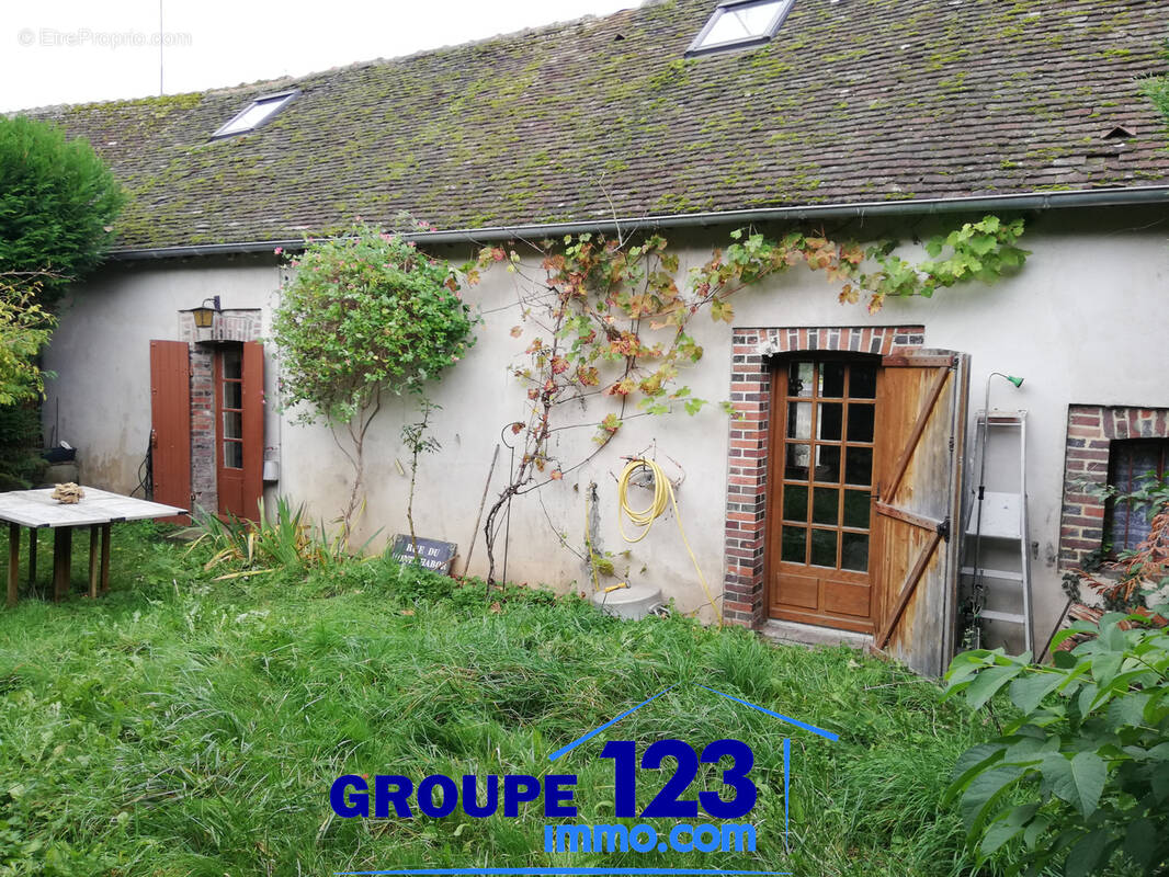 Maison à CHAMPIGNELLES