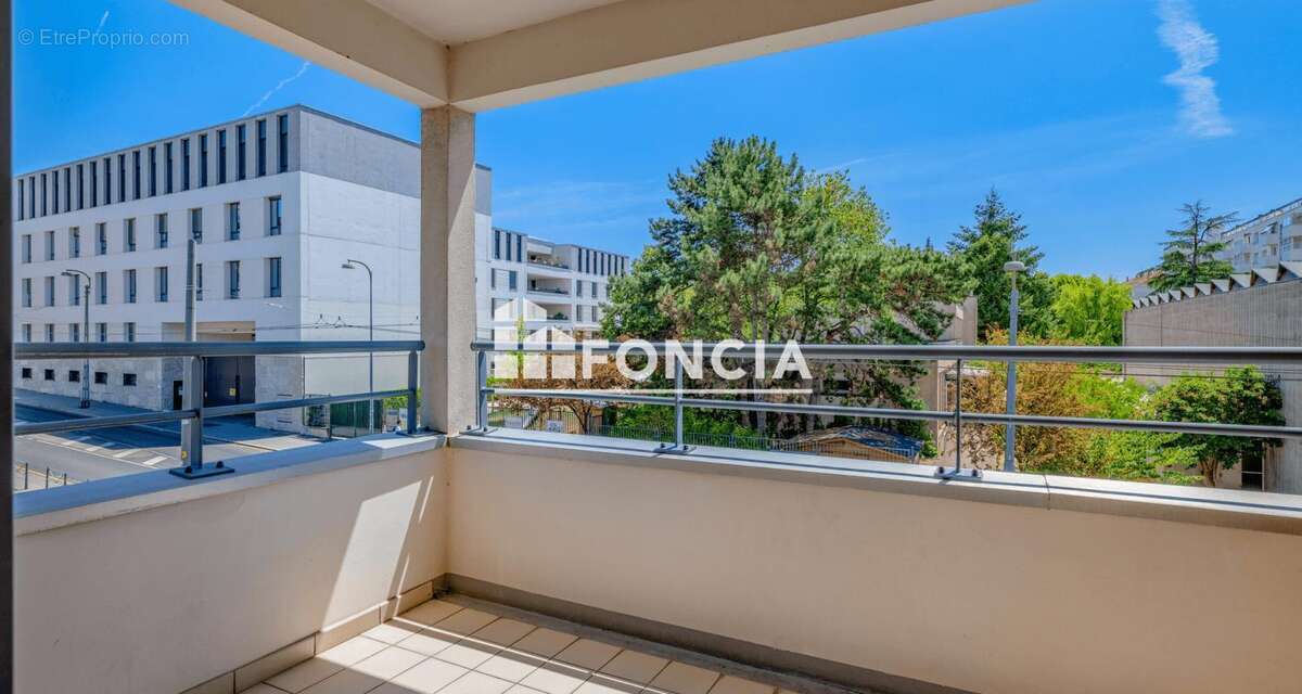 Appartement à LYON-4E