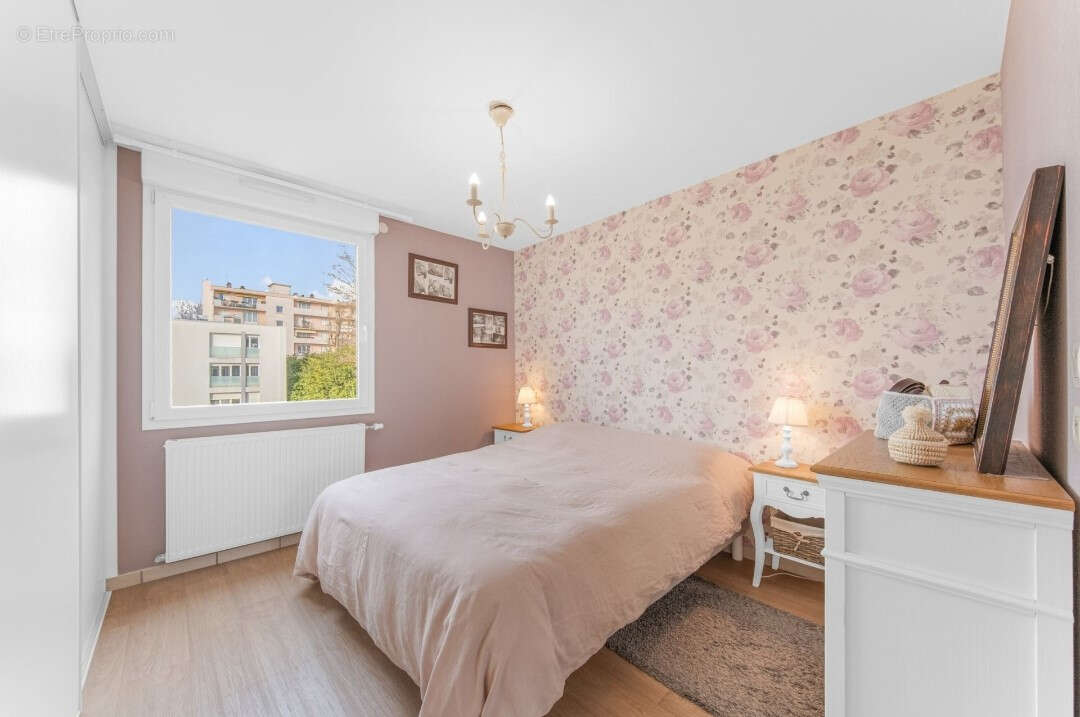 Beau duplex T6 avec terrasse - Quartier Victor Hugo - Dijon - photo 6
