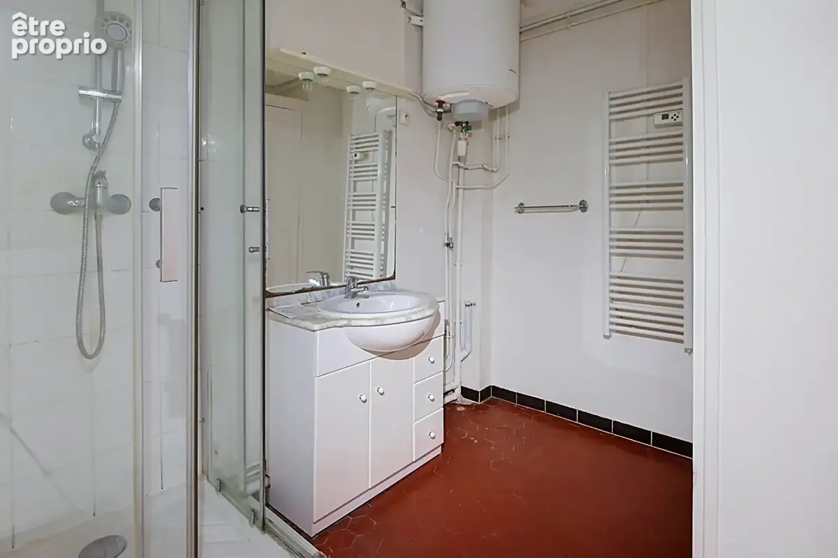 A vendre en exclusivité - appartement investisseur  t3 avec terrasse + combles de 60 m² à aménager - centre-ville - photo 7