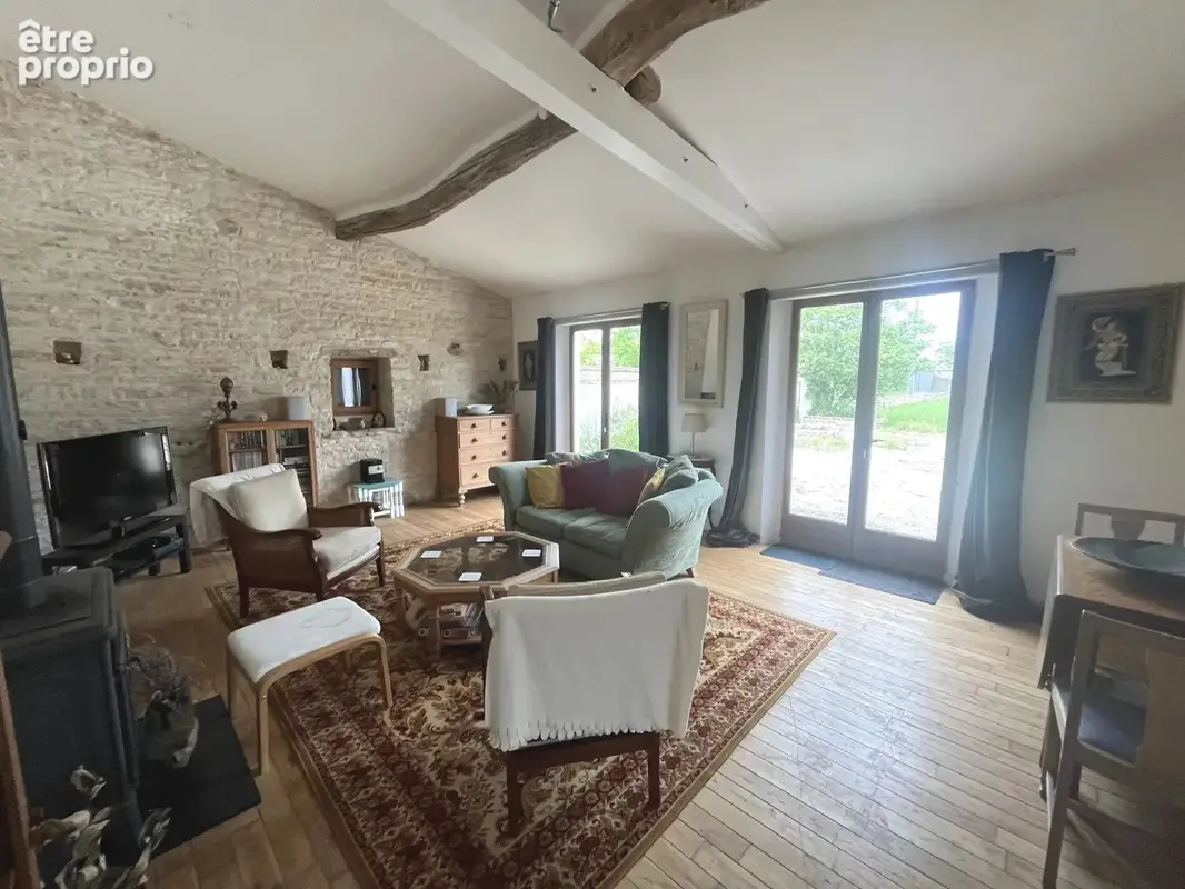 Maison spacieuse à l'orée d'un village - photo 4