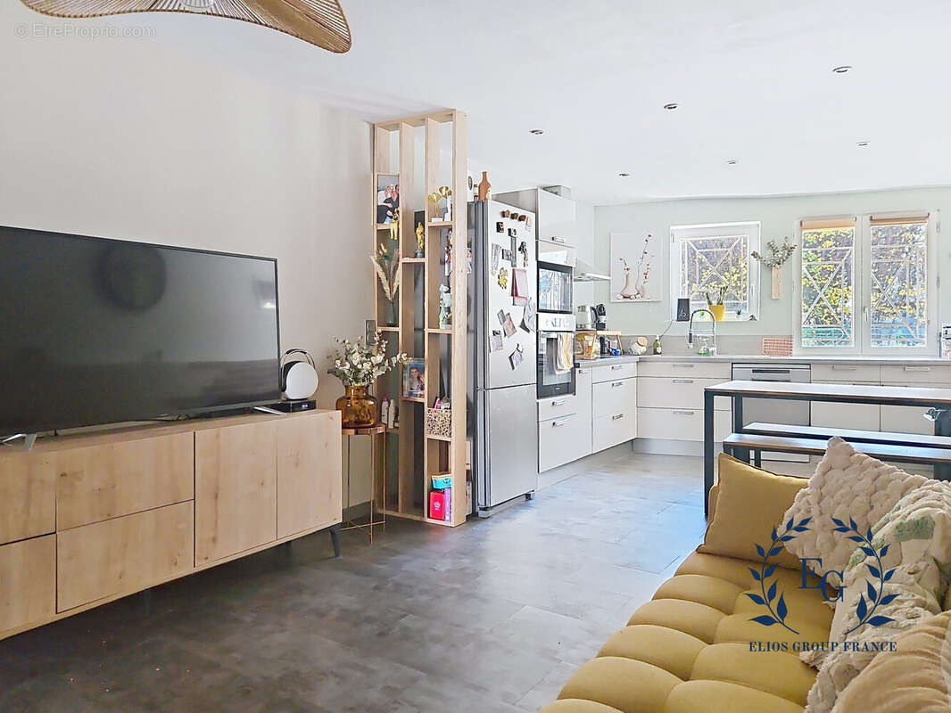 Maison à LA DESTROUSSE