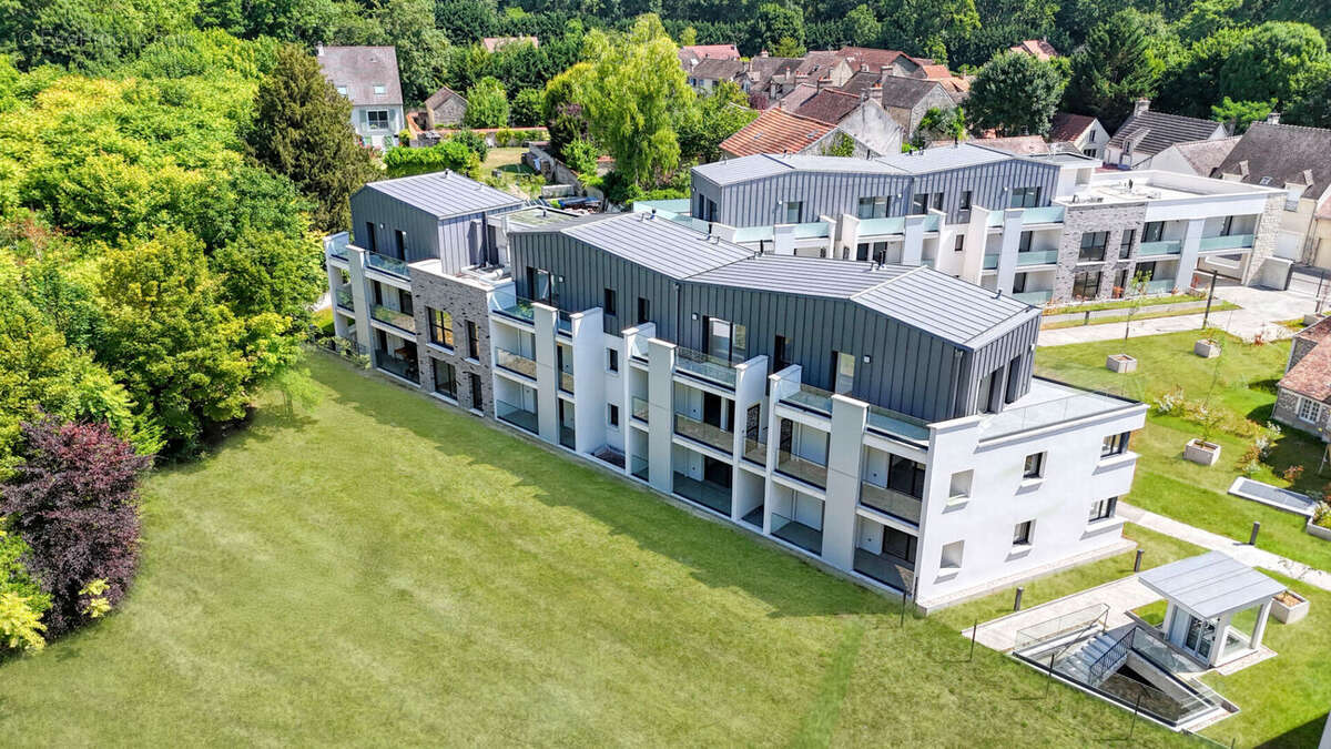 Appartement à DAMMARIE-LES-LYS