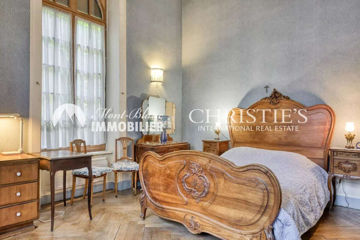 Appartement à SAINT-GERVAIS-LES-BAINS