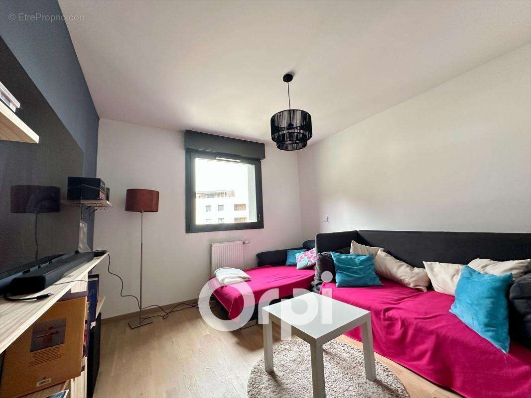 Appartement à CROLLES
