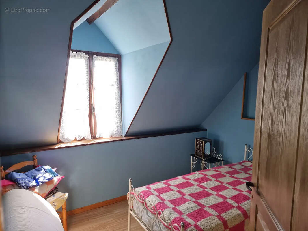 Maison à LE GUE-DE-LA-CHAINE