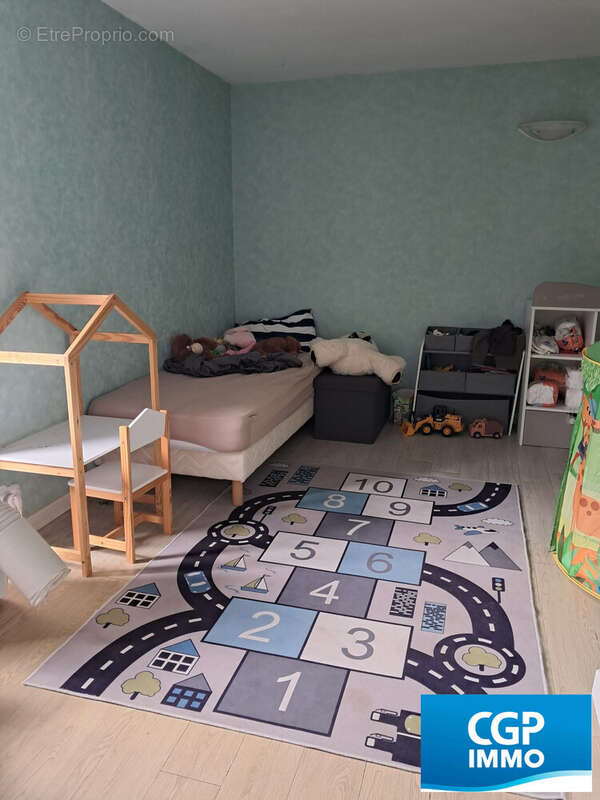 Maison 92 m² à Cornac  - photo 3