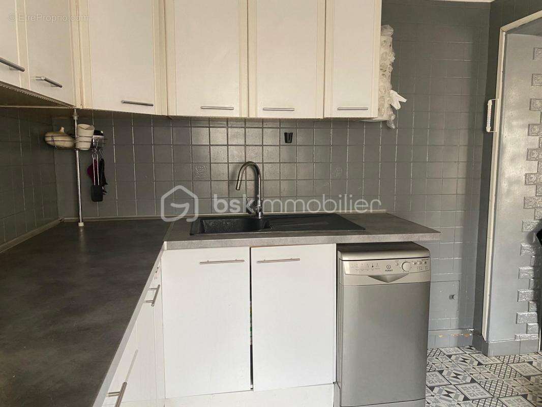 Appartement à CORBEIL-ESSONNES