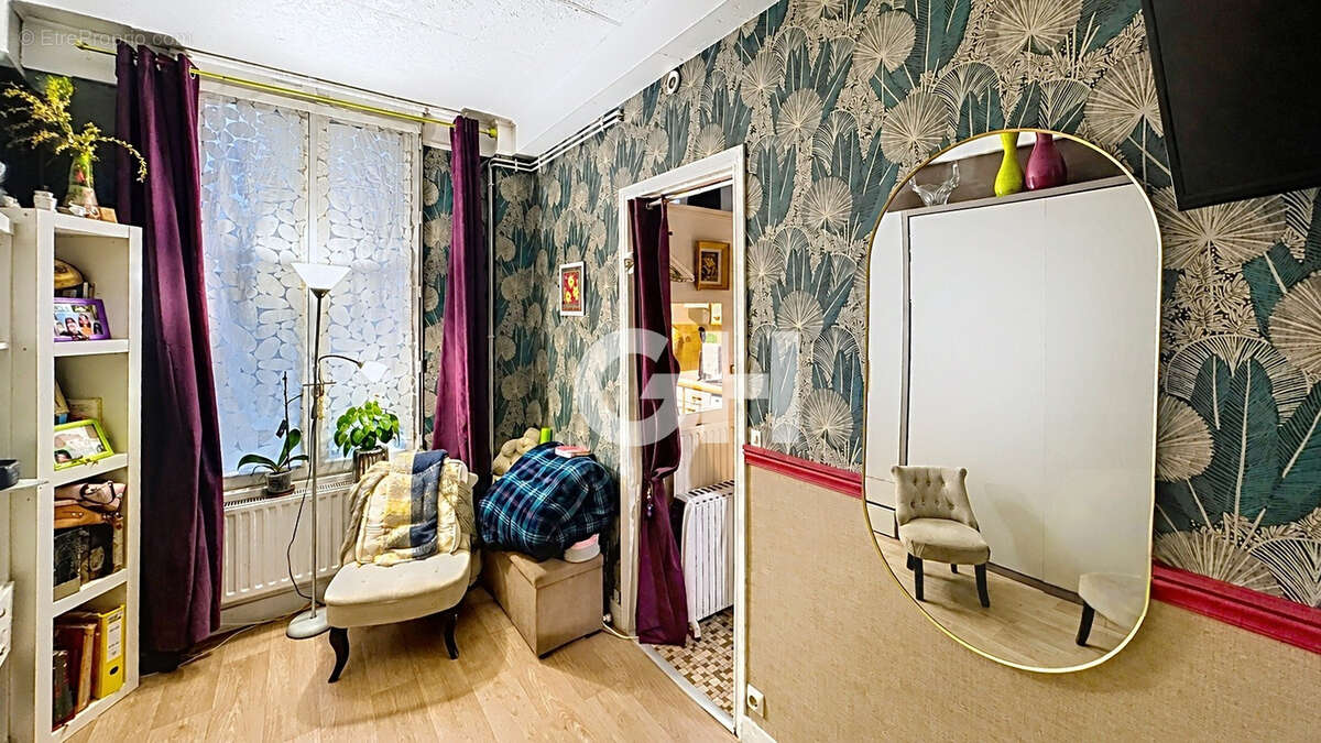Appartement à PARIS-20E
