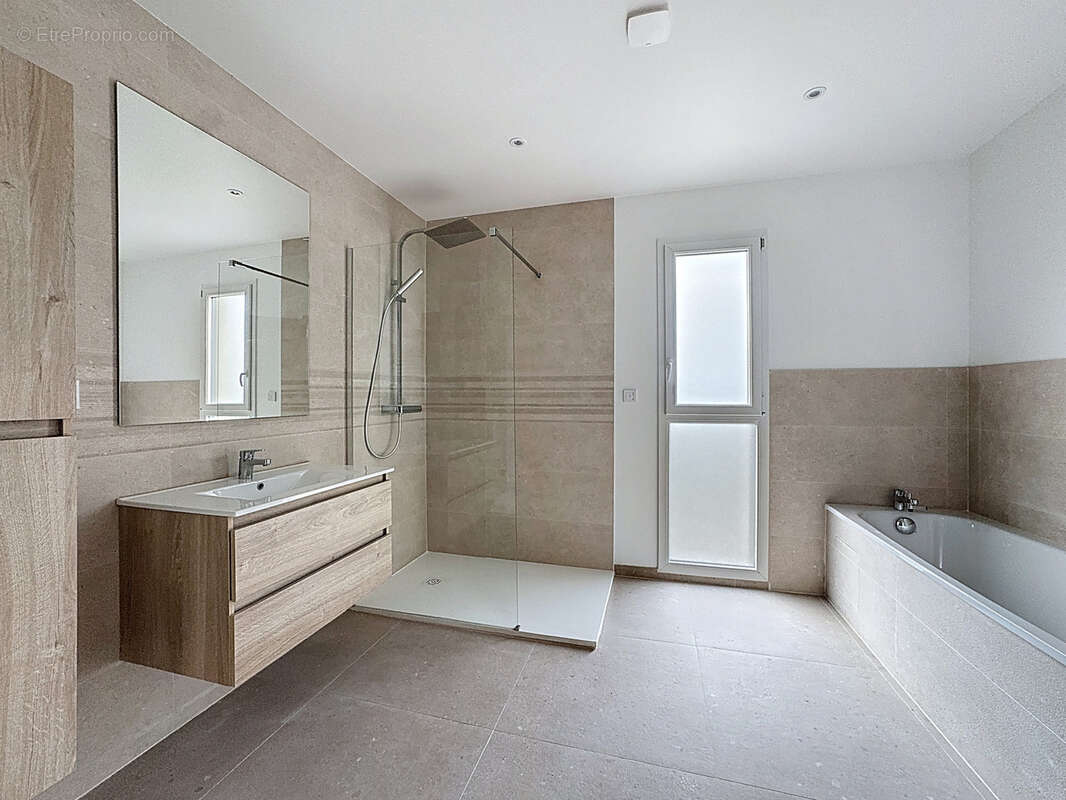 Maison à CORMONTREUIL