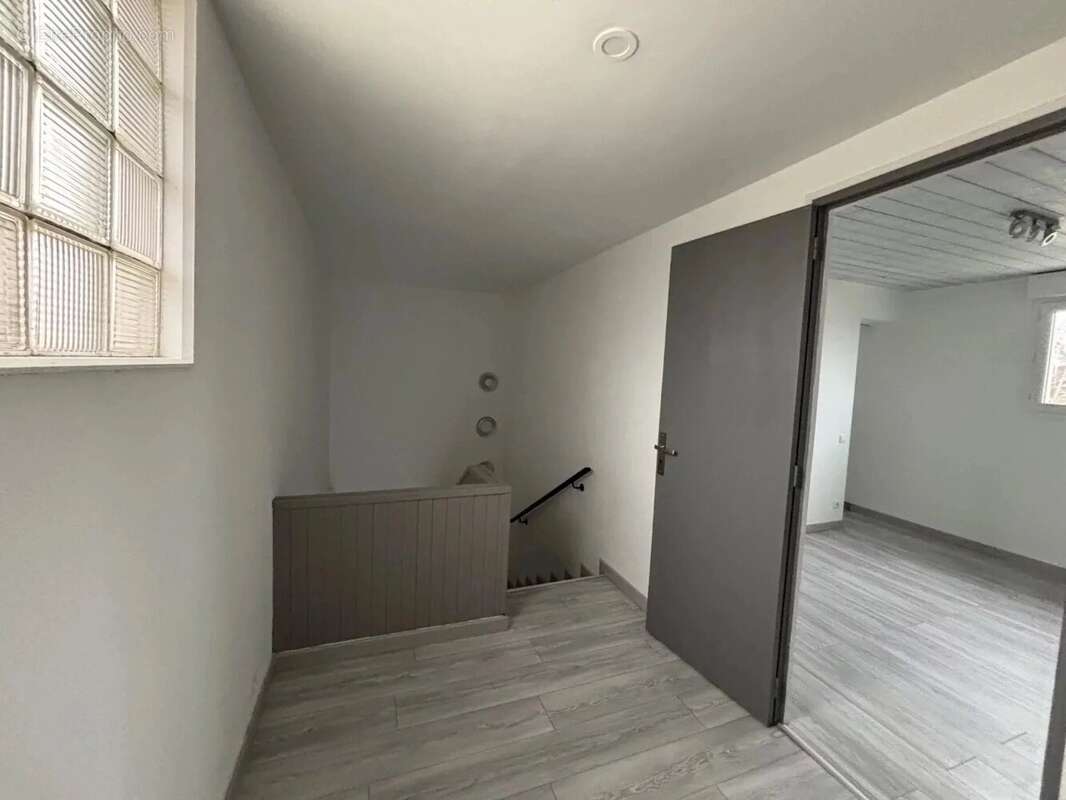 Maison à LA SALVETAT-SAINT-GILLES