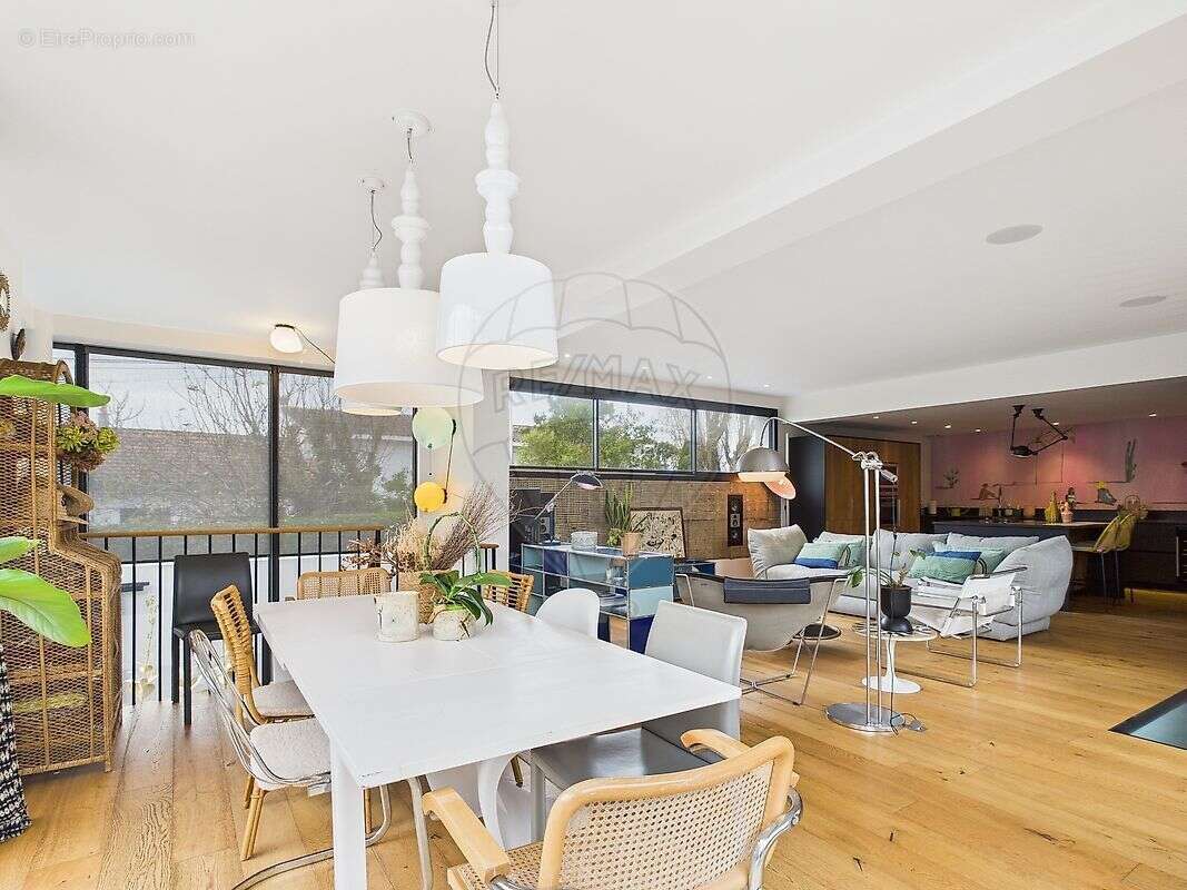 Maison à VAUX-SUR-MER