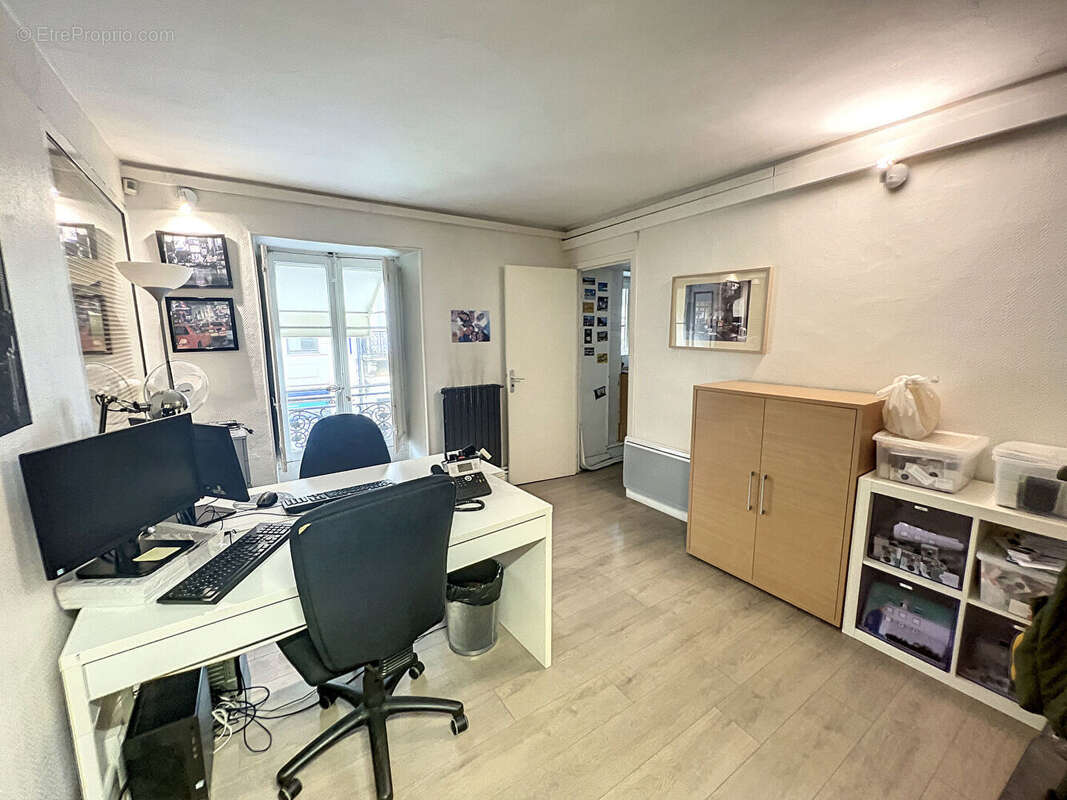Bureaux Avignon 5 pièce(s) 75.89 m2 Intra Muros - photo 3