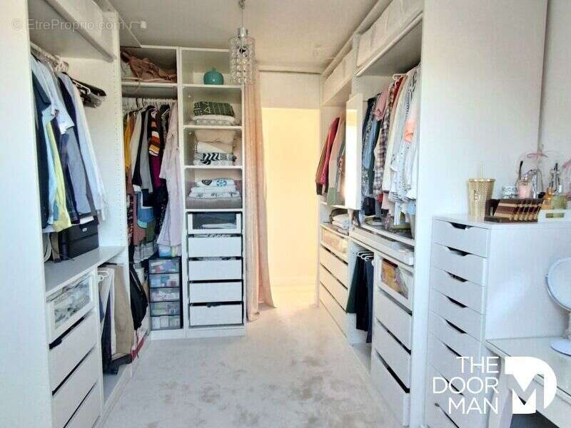 Maison à LE PERRAY-EN-YVELINES