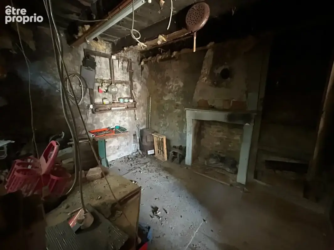 Opportunité rare : Maison de ville à restaurer entièrement – Fort potentiel - photo 3