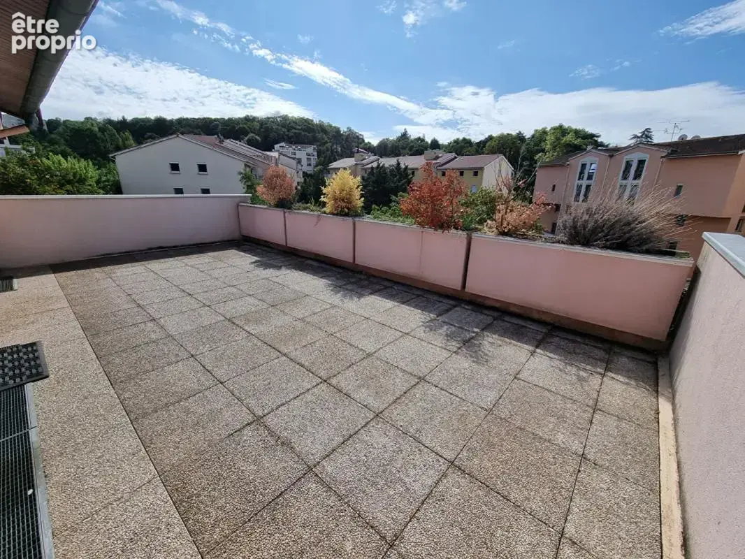 Appartement à LYON-5E