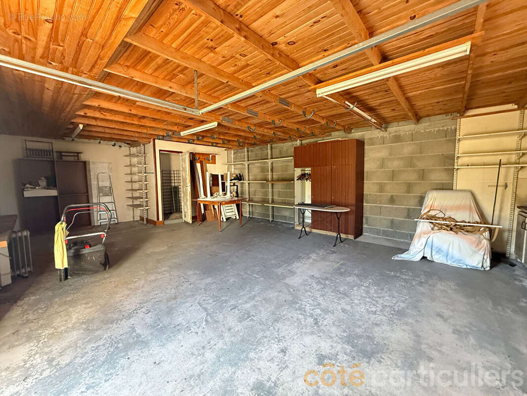 Pavillon de plain-pied avec grand garage - photo 14