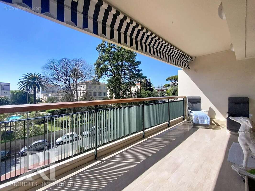 Appartement à CANNES