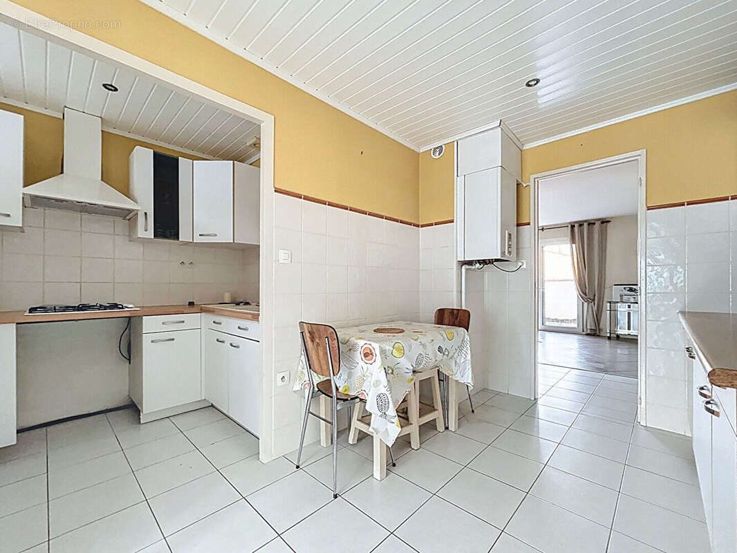 Maison à ROCHEFORT