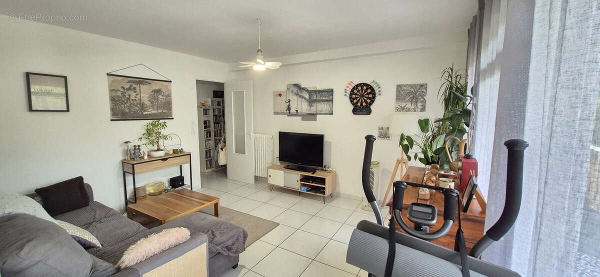 Appartement à HEROUVILLE-SAINT-CLAIR