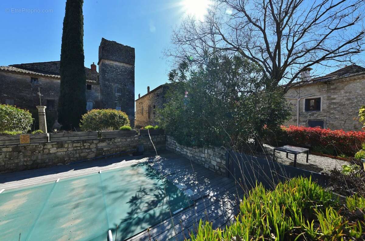 Maison à UZES