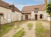 Maison à SAINT-PERE-SUR-LOIRE