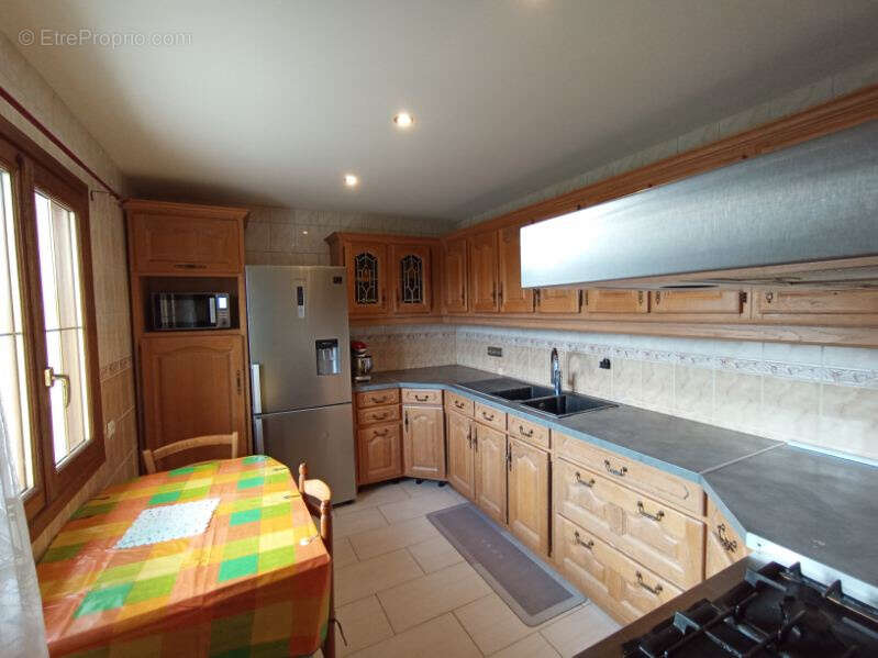 Maison à SAINT-ANDRE-LES-VERGERS