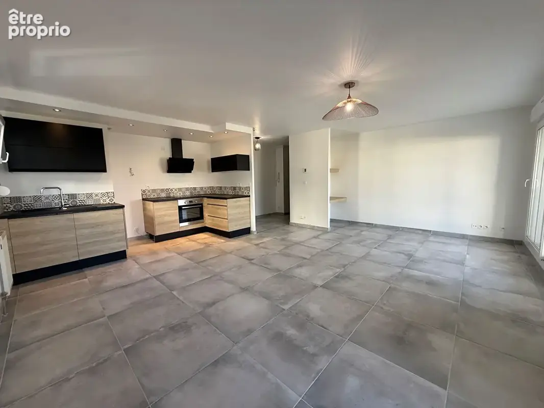 Appartement Besancon 3 pièce(s) 67.04 m2 - photo 2