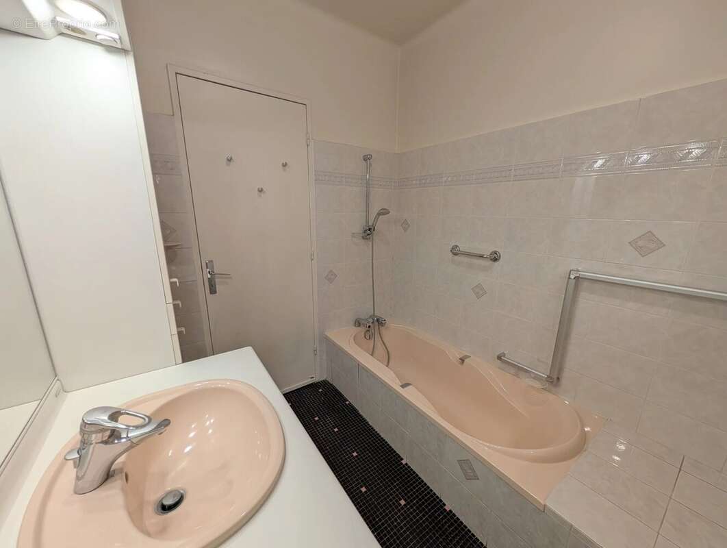 Appartement à CALUIRE-ET-CUIRE