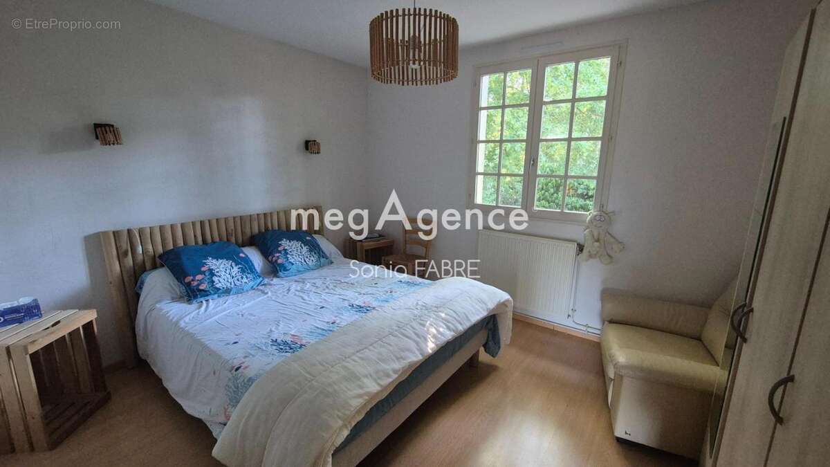 Maison sur terrain arboré à CHÂTEAU-THEBAUD - photo 9