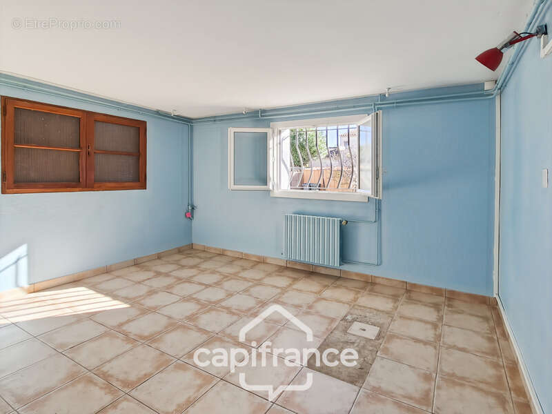 Maison à ROQUEMAURE