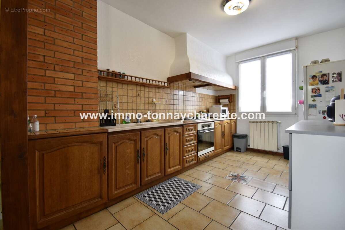 Maison à TONNAY-CHARENTE
