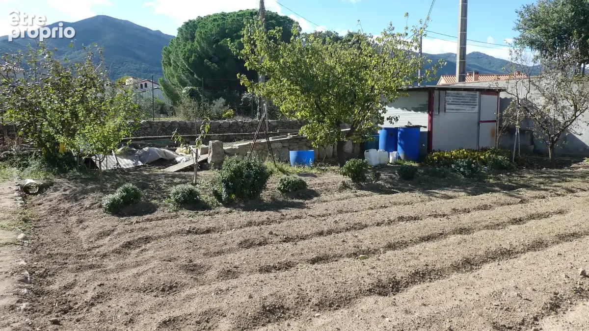 Sorède - terrain constructible de plus de 1 140 m2,  vue panoramique sur le massif des albères - photo 8