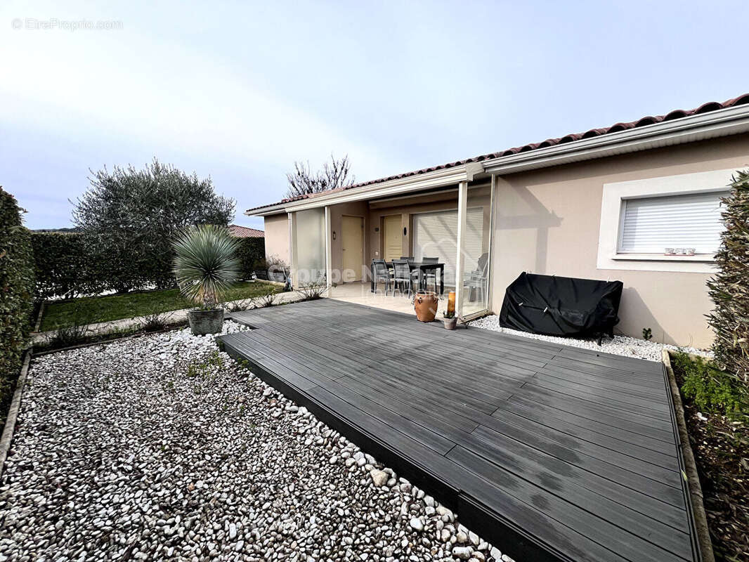 Maison à CAVILLARGUES