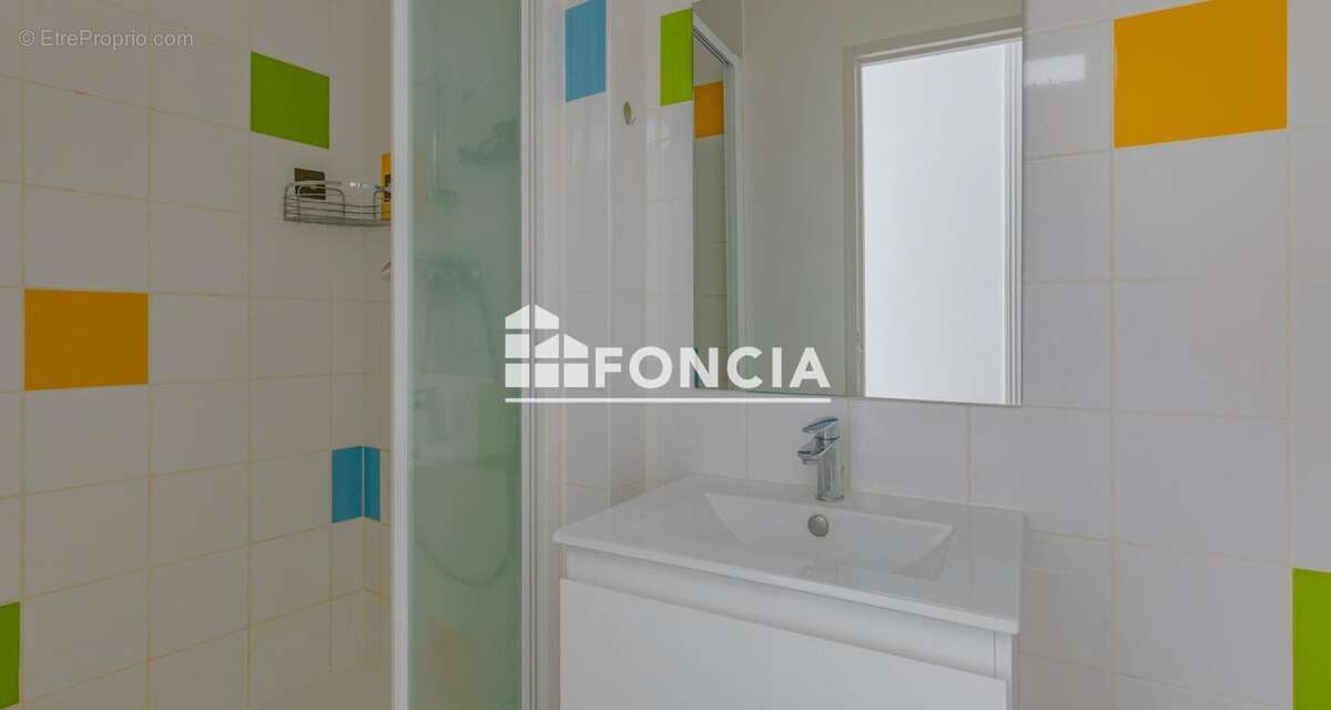 Appartement à LYON-1E