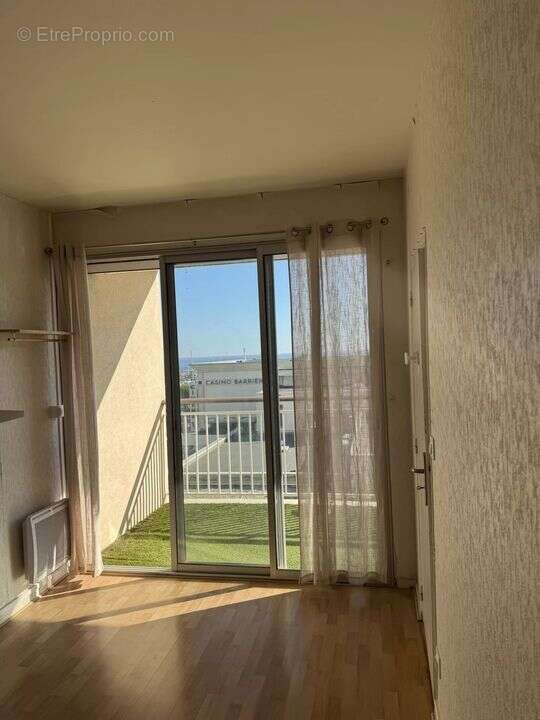 Appartement à CARRY-LE-ROUET