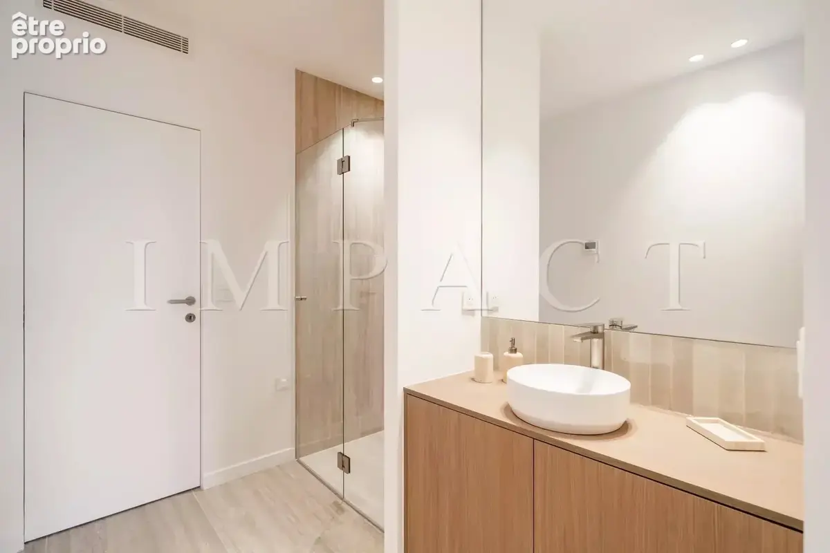 Cannes Californie - Appartement 3 pièces vue mer Rénové à vendre - photo 15