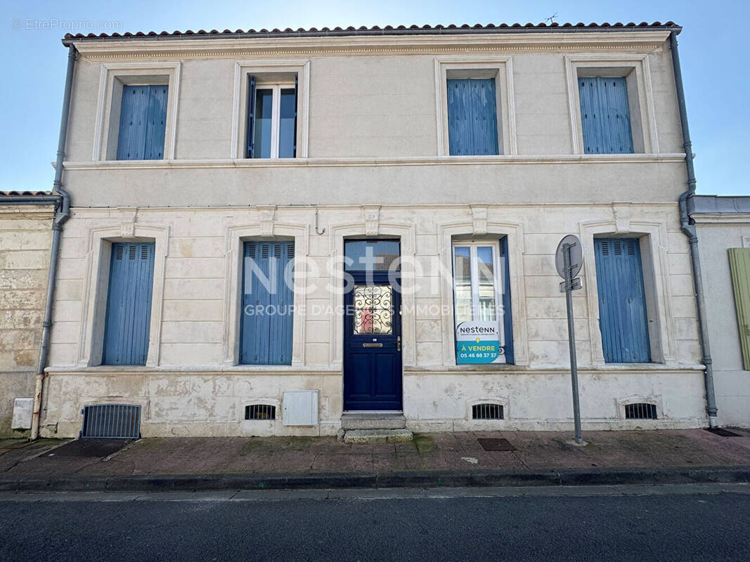 Maison à ROCHEFORT